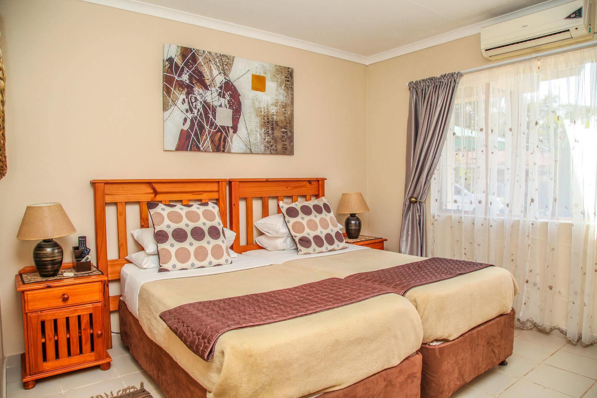 Aber Jetz Guesthouse Pongola Eksteriør bilde